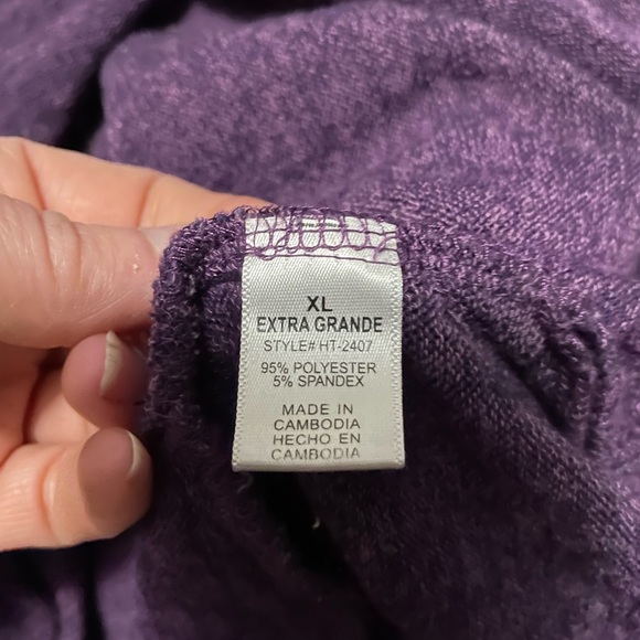 Zenana Outfitters Purple XL Sweater V Neck Long Sleeved Side Pockets Women’s Top - Picture 3 of 5